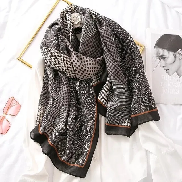 Fashion Silk Scarf Printed Bandana Shawl #LZ021