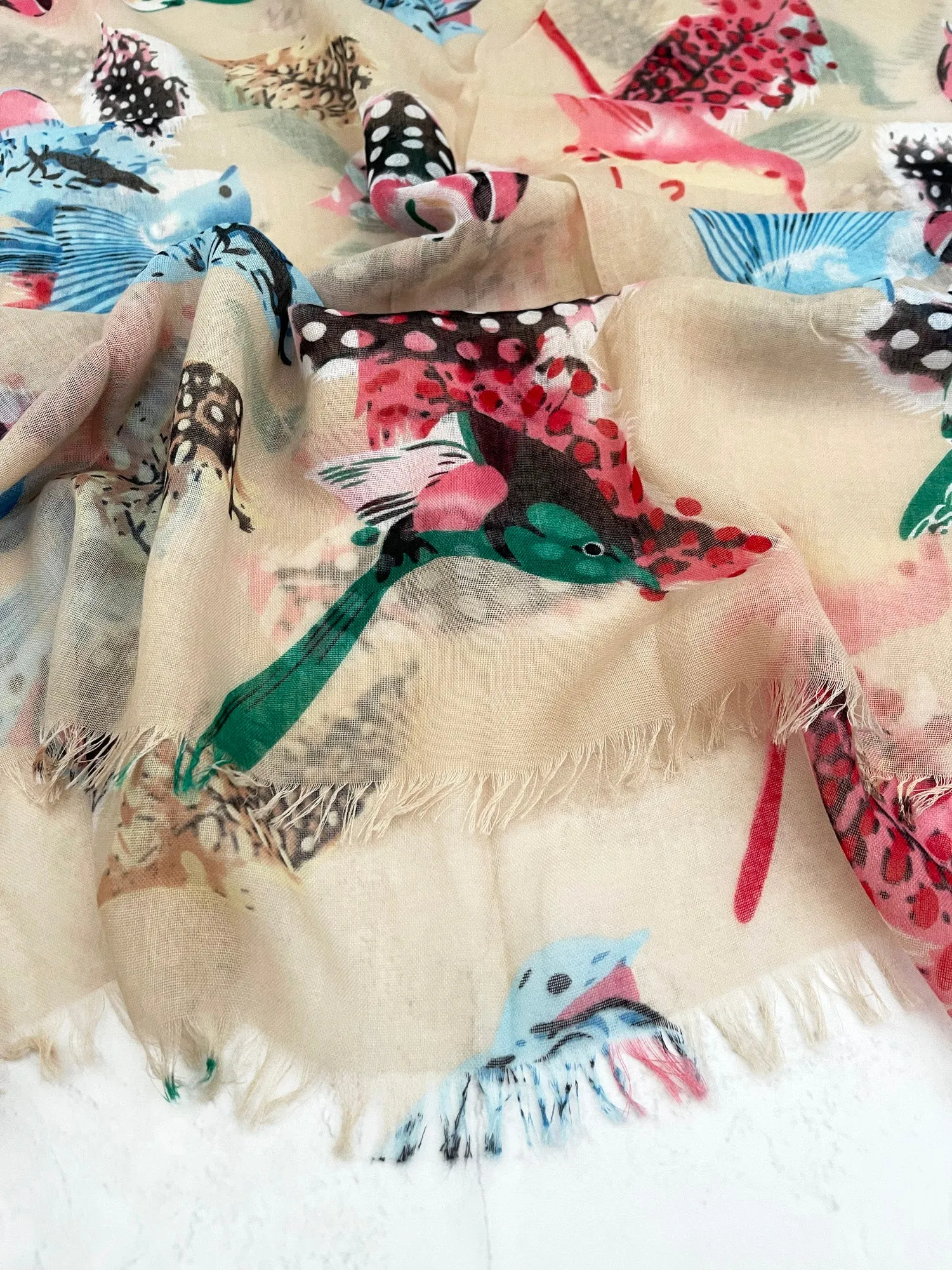 LIGHTWEIGHT BEIGE BIRDS AND FEATHERS SCARF