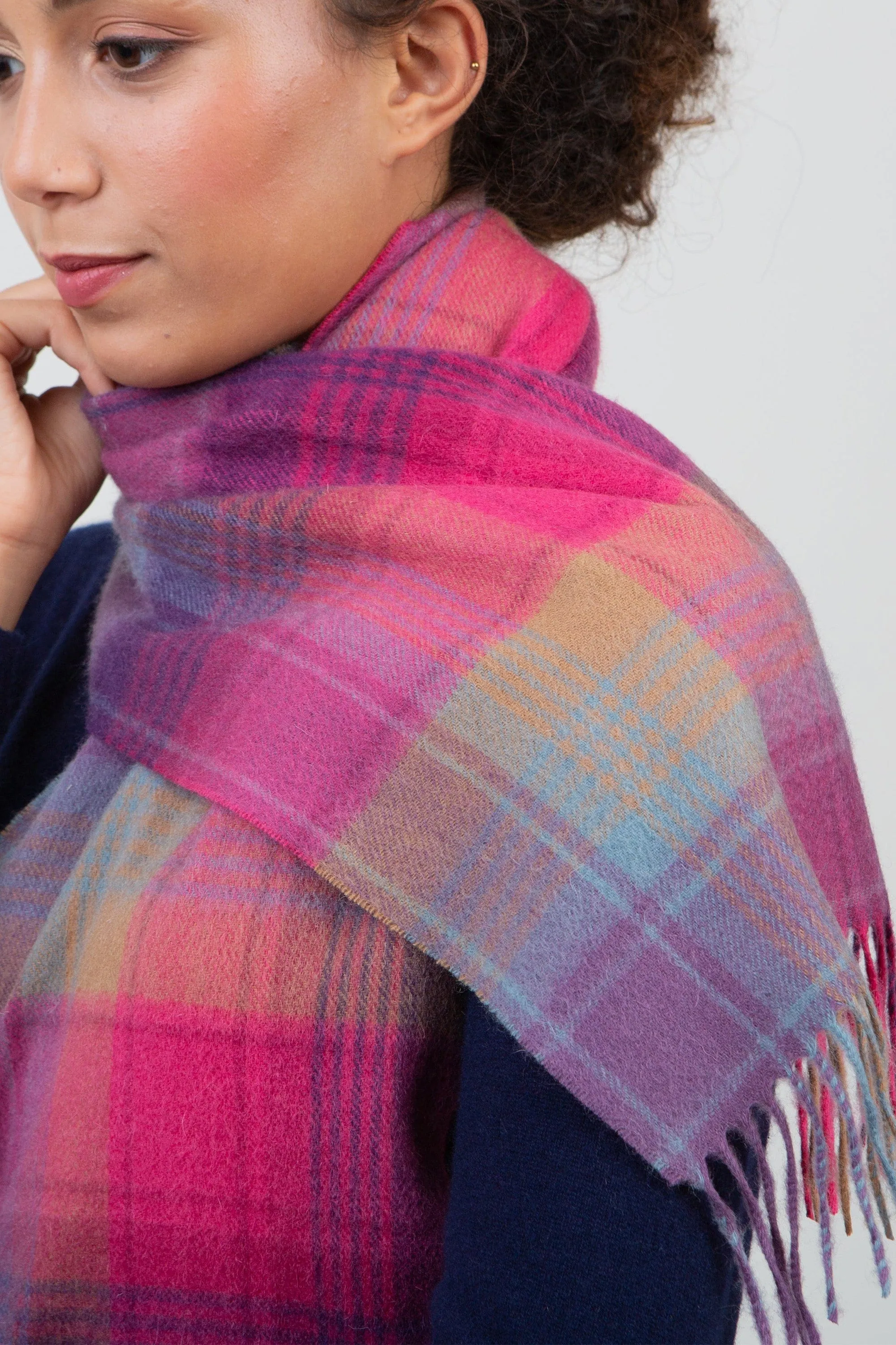 Repeat Edge Cashmere Scarf - Pink