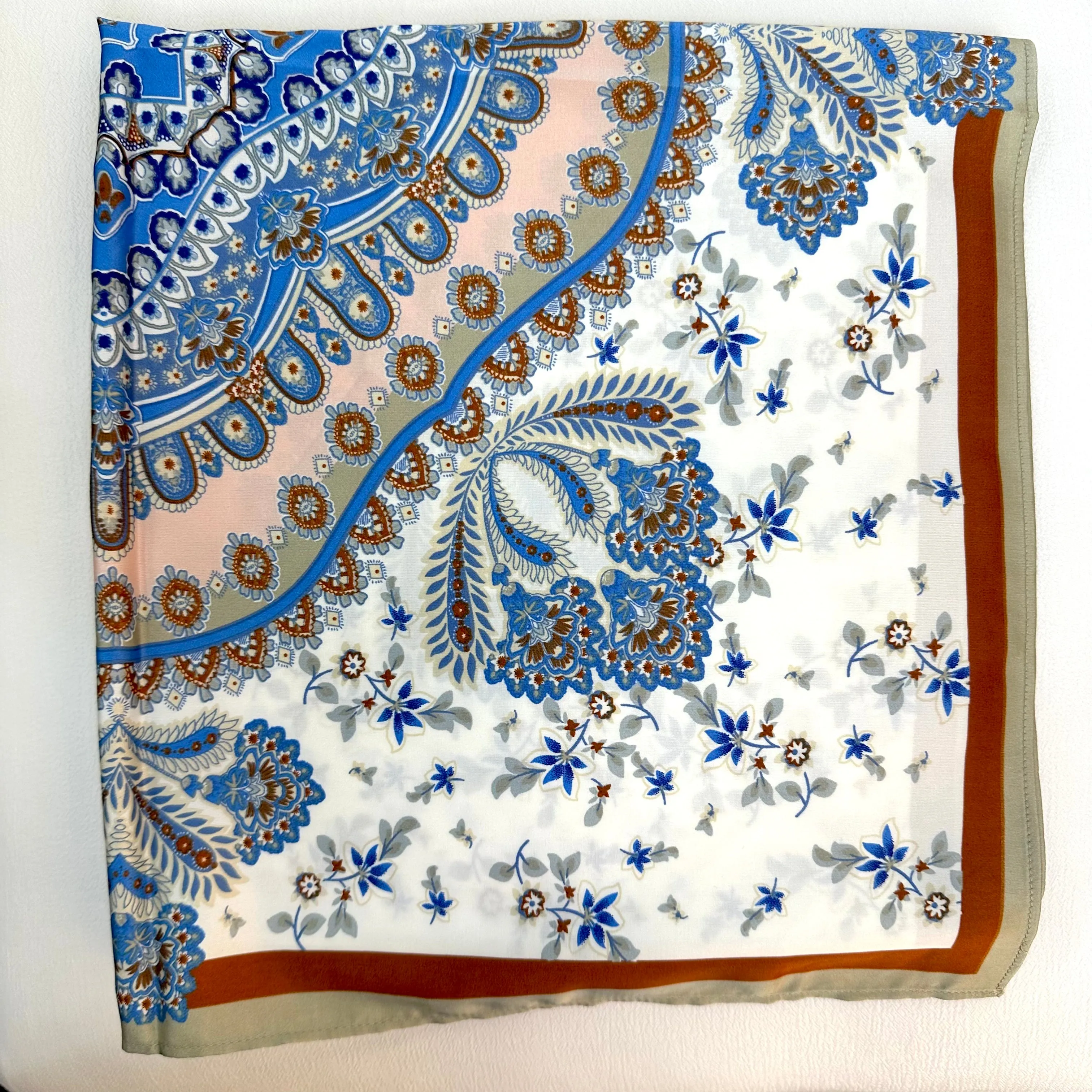 SQUARE HEAD SCARF (BLUE/BROWN)