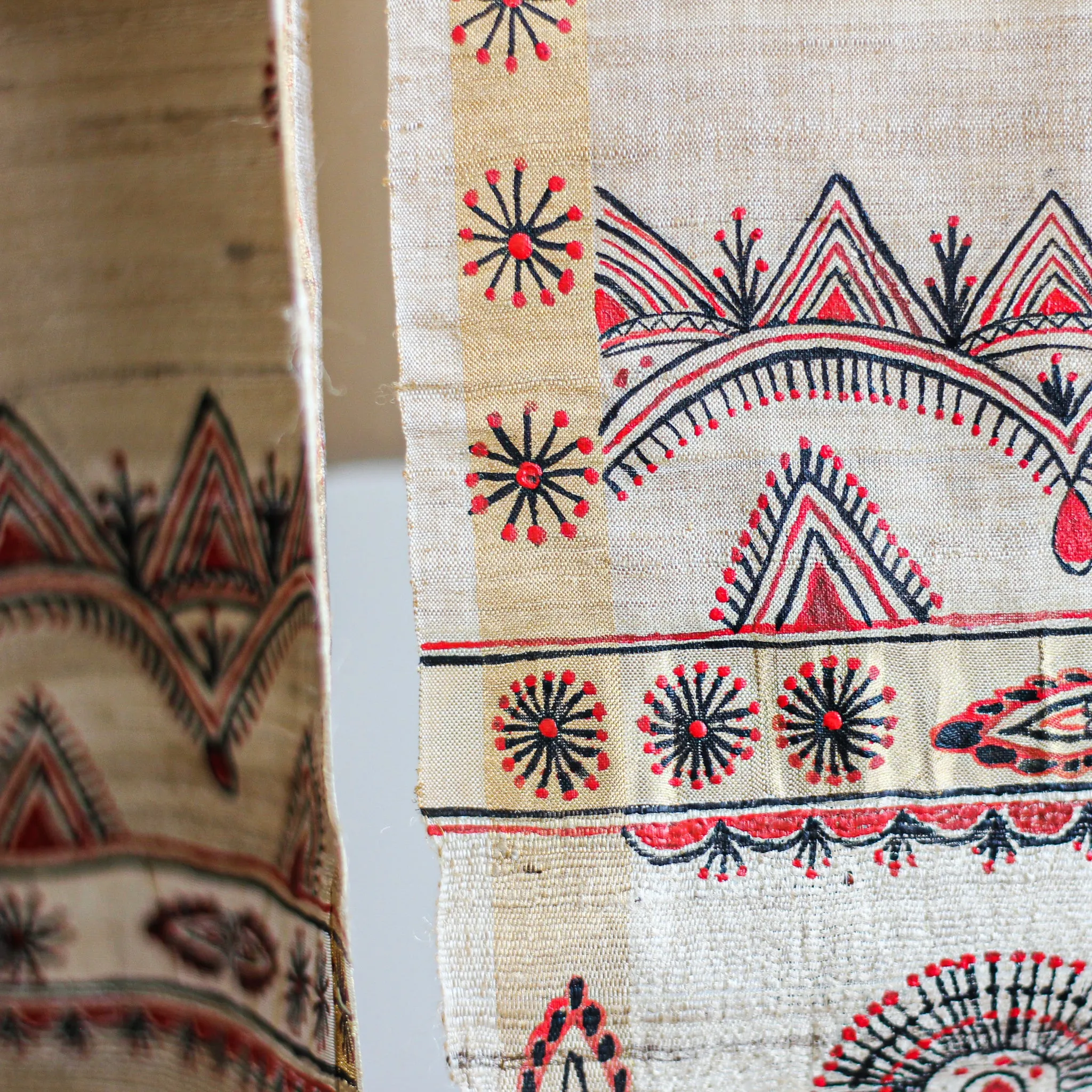 Tribal Godana Hand-painted, Handwoven Silk Wrap - Natural Colours | Golden Stole, 24x81"