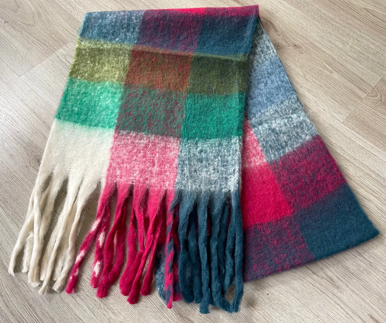 WHITE CHECKED WOOL RAINBOW BLANKET SCARF OVERSIZED WINTER SHAWL WRAP